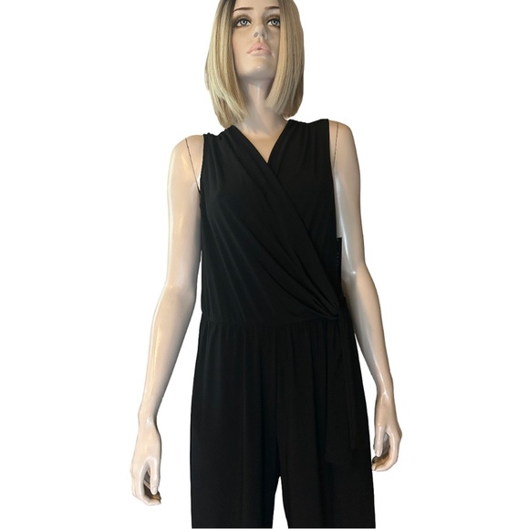 Tahari Jumpsuit Romper 1-Piece Surplice V-Neck Cross Over Front with Tie Waist - Picture 8 of 15